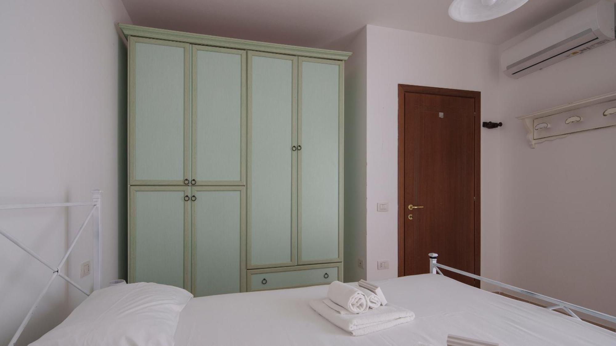 Il Vialetto Verde Olbia Exterior photo